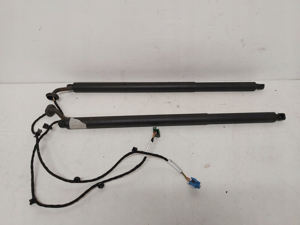 фото №1, Привод крышки p mercedes gle w167 a1678903600