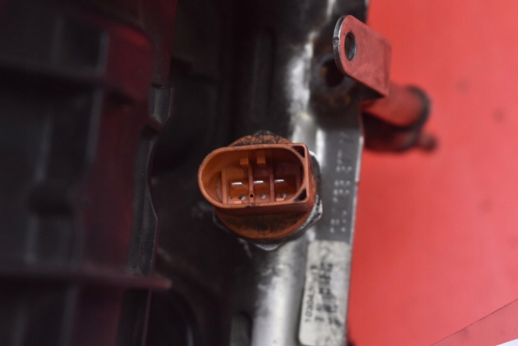 фото №11, Колектор всмоктуючий форсунки 06133185 06j133317m vw passat cc 1.8 tsi 160 km