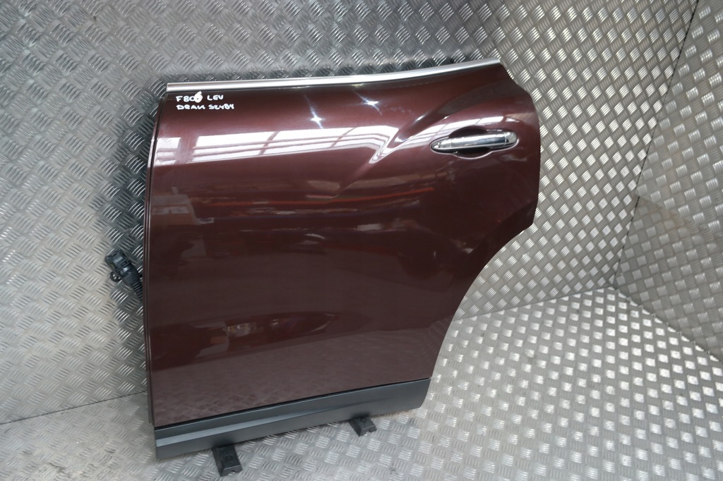 фото №1, Maserati levante дверь левая задняя 121b f806