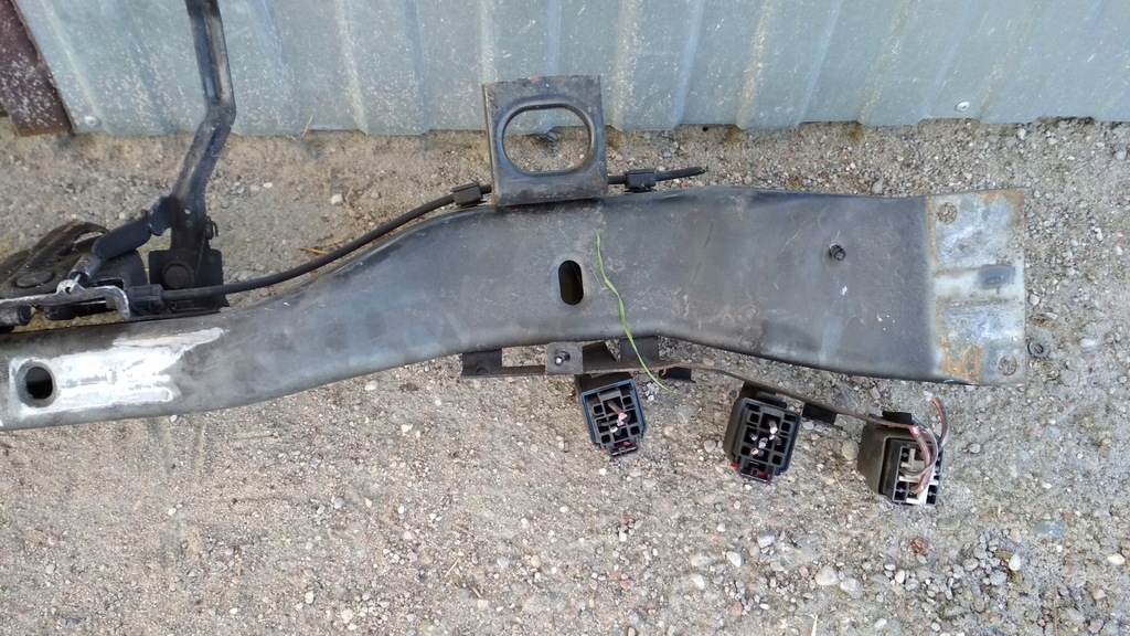 фото №6, Pas передний верхний chrysler voyager iv lift