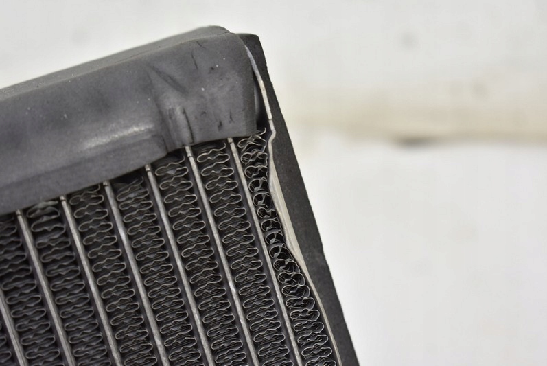 фото №15, New mb r-class w251 oil кулер a6421800165 3.0 дизель