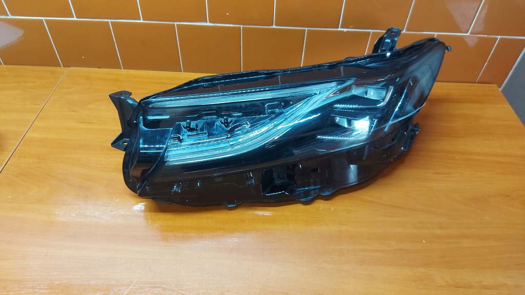 фото №1, Фара лампа ліва лівий перед toyota camry ix 23-