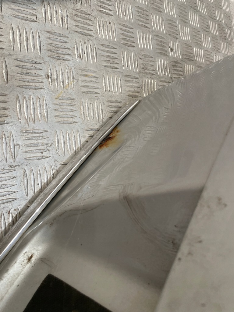 фото №12, Крышка багажника багажника vw volkswagen passat b6 kombi