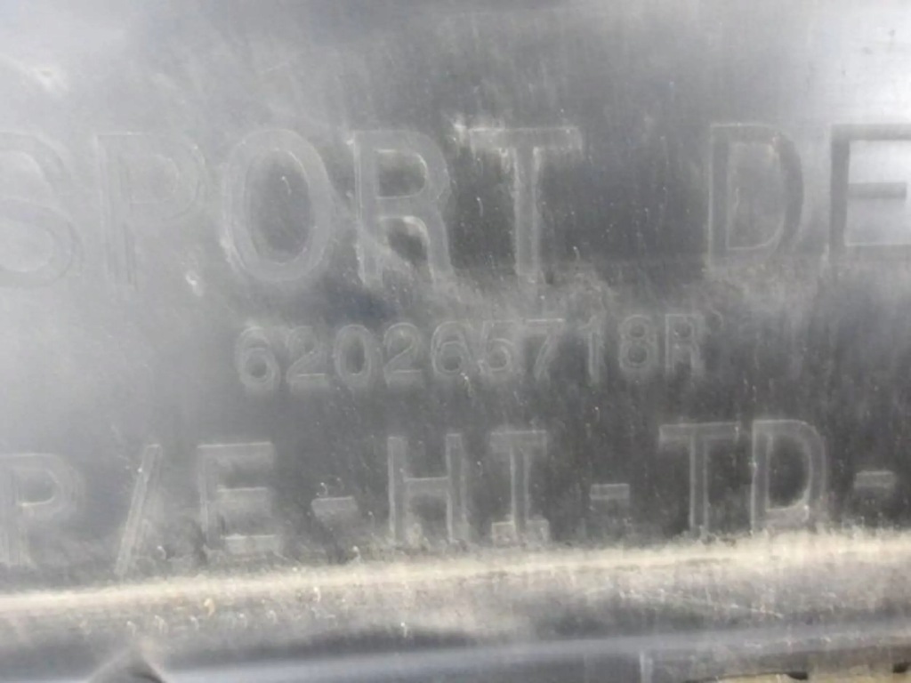 Renault megane e - tech решётка бампер перед с Разборки