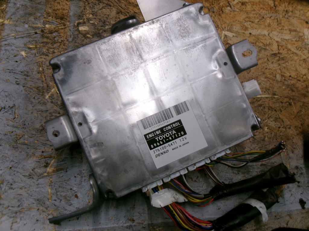 фото №1, Toyota prius ii бортовой компьютер блок управления 89661-47120