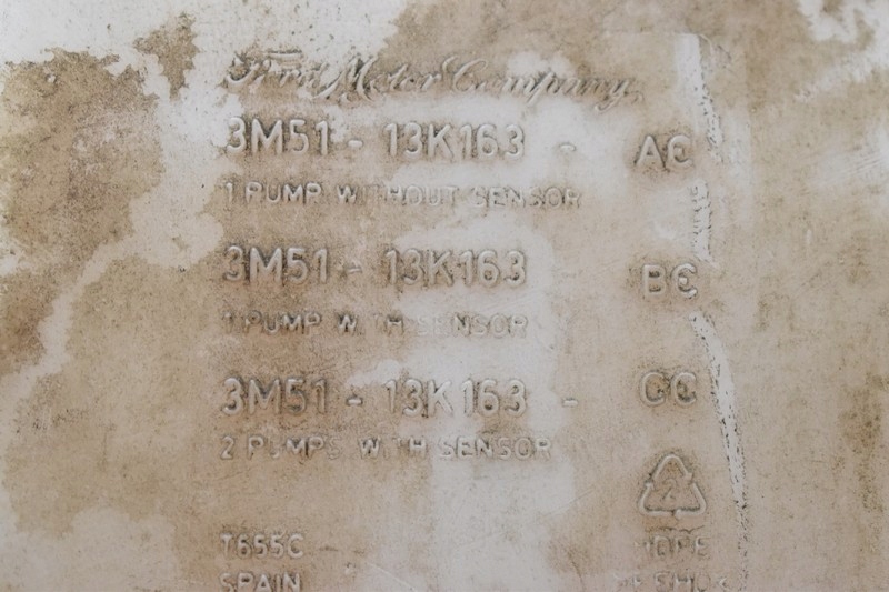фото №7, Бачок омывателя 3m51-13k163-ac ford focus c-max mk1 1 i 1.8 tdci