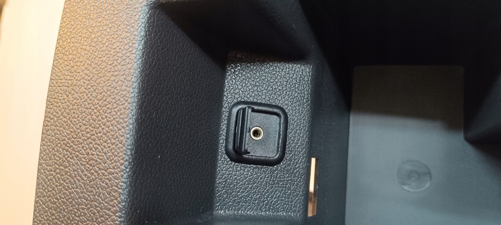 Купить Skoda superb ii 2008- туннель средний салона 3t0863241d оригинал полный