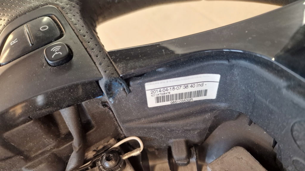 фото №6, Воздуховод renault zoe мультифункция кожаный