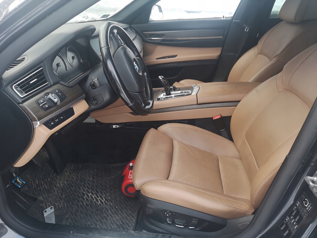 фото №1, Сиденья заднее сиденье обшивки массаж вентилируемые мониторы full bmw f01 f04