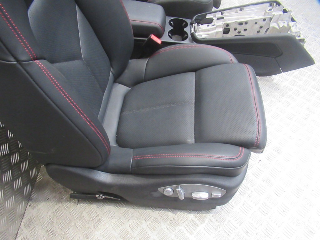 фото №6, Porsche macan lift gts шкіра сидіння заднє сидіння обшивки салон czerwona nic