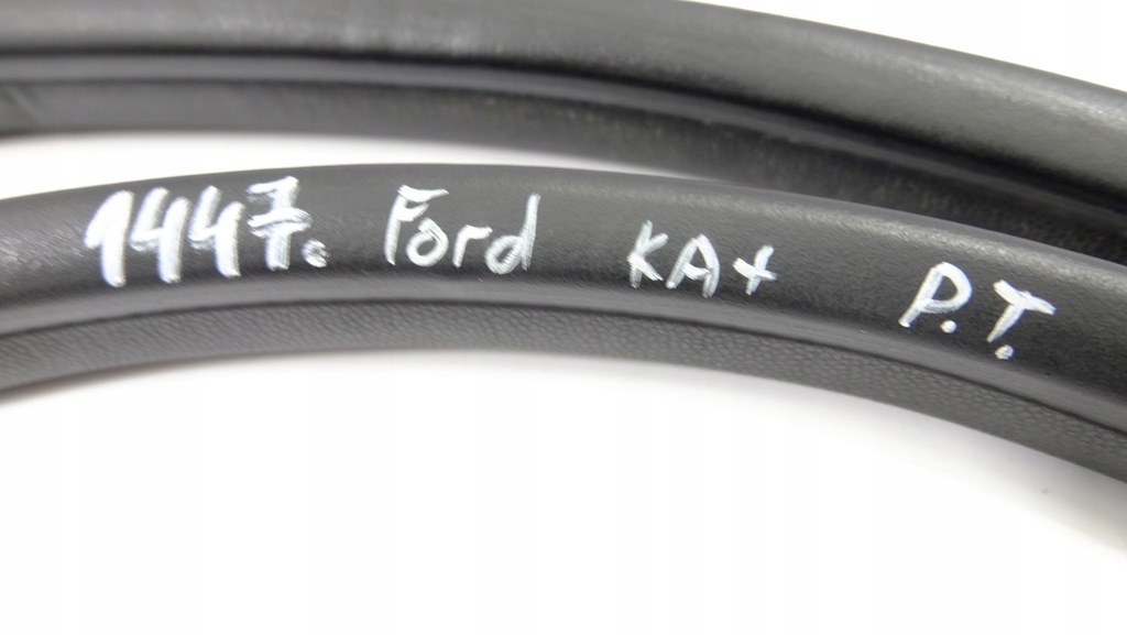 фото №4, Ford ka plus прокладка кузовная дверь правый задняя