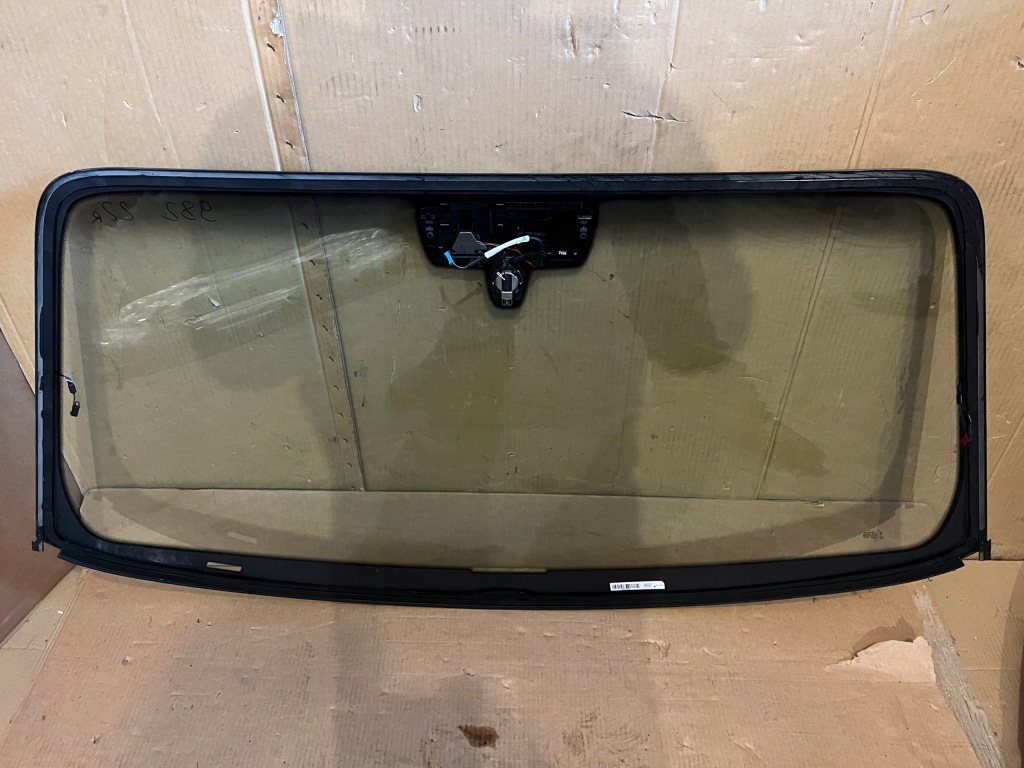 Porsche boxter 982 стекло передняя лобовое 22 rok камера в Украине