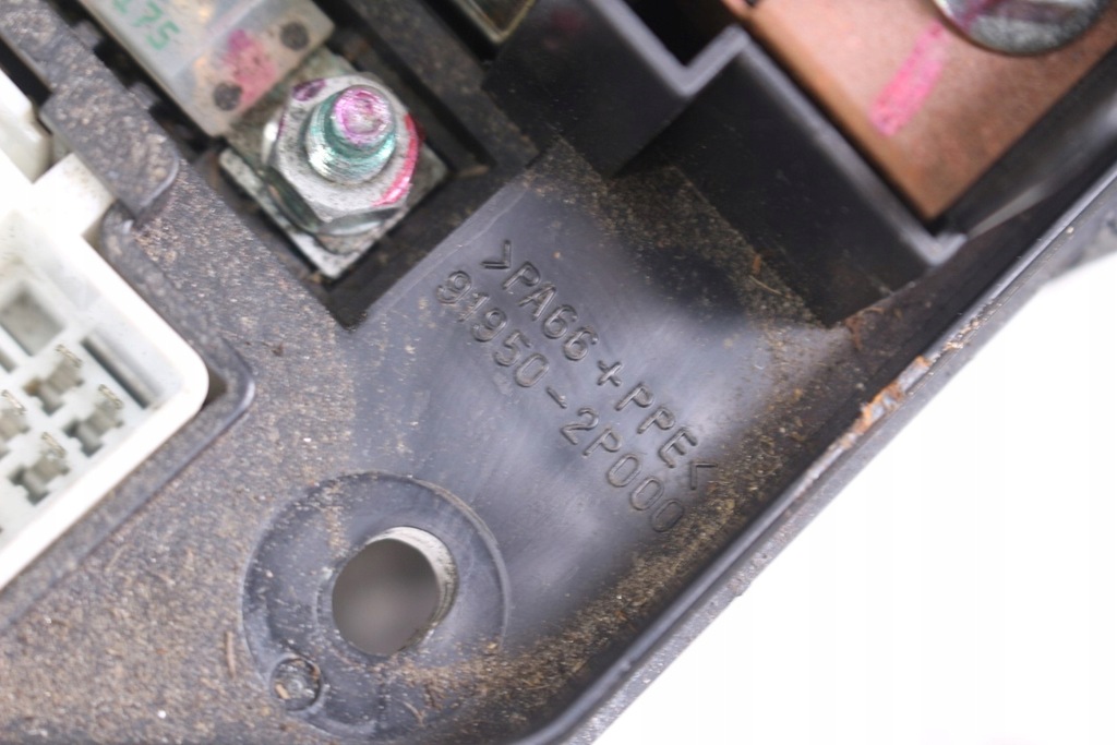 фото №9, Корпус коробка запобіжників kia sorento ii