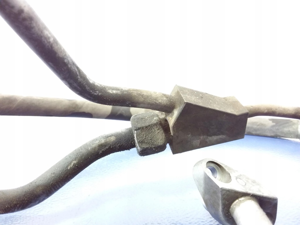 фото №4, Bmw 7 f01 f02 шланг труба подрамник wąż масла