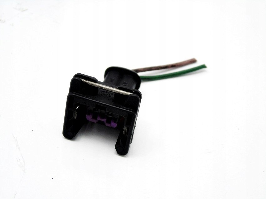 фото №1, Штекер проводка 1.8 16v xsara 306 406 xantia