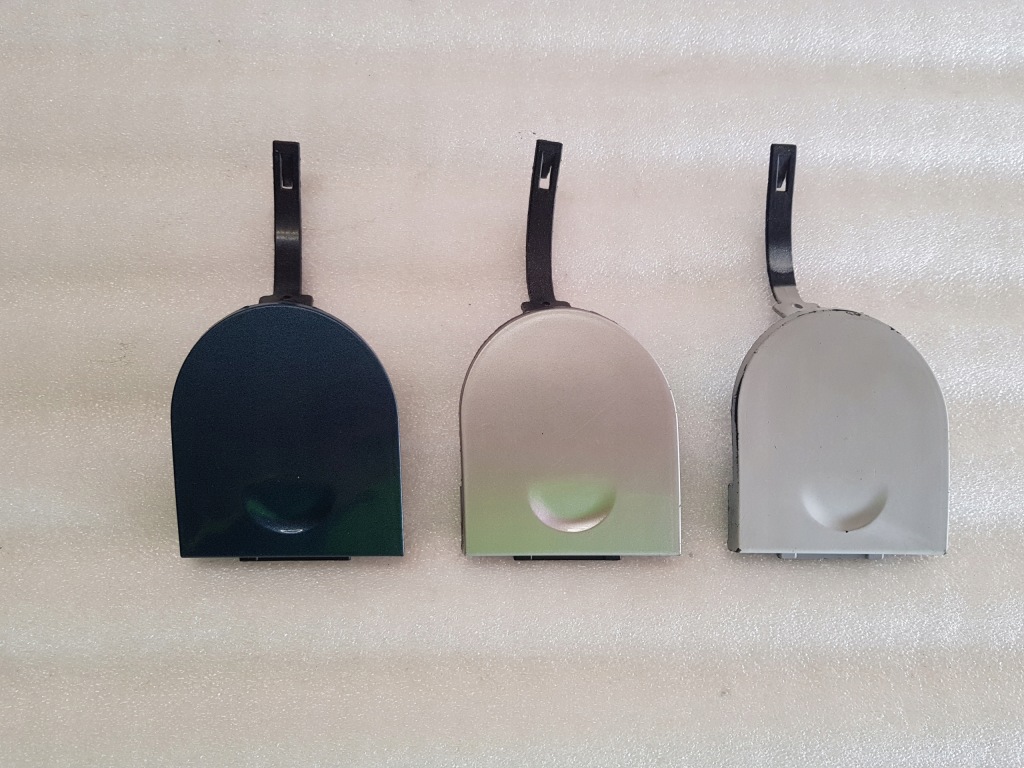 фото №1, Opel zafira a заглушка бампера фаркоп задняя 90580831