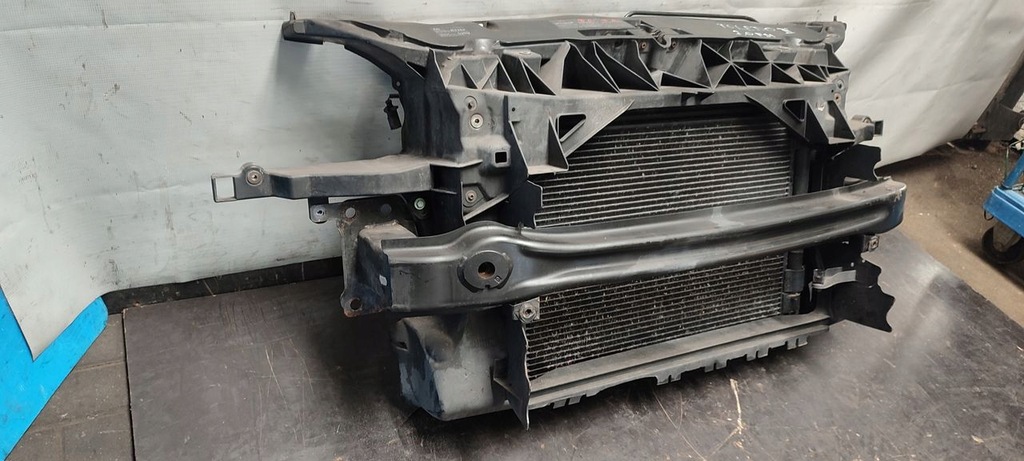 фото №12, Pas передний усилитель передний seat toledo iii 2,0 fsi