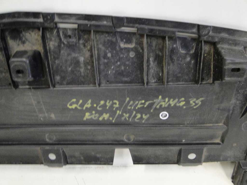 фото №7, Mercedes защита плита pod бампер gla 247 h247 a2478857308 lift 35 amg