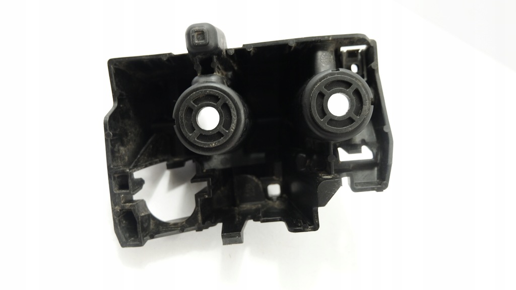 фото №8, Citroen c5 iii направляющая левый задняя kombi 9681048480