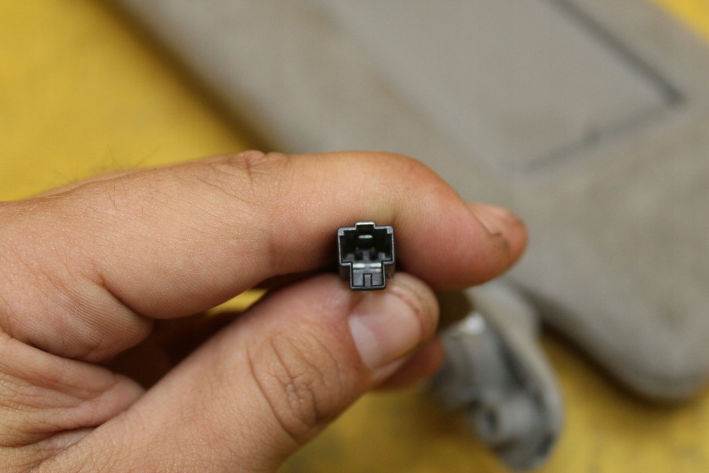 фото №8, Захист сонцезахисна ліва audi a8 d3 замша