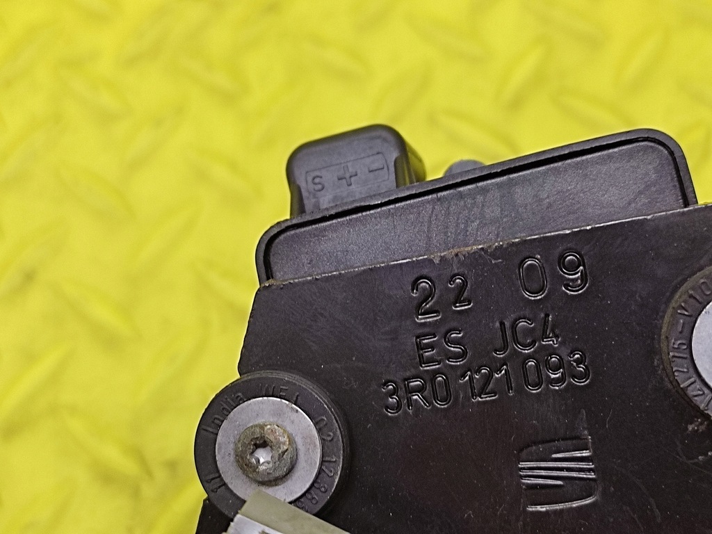 фото №6, Seat exeo 2.0 tdi помпа wody 3r0121093