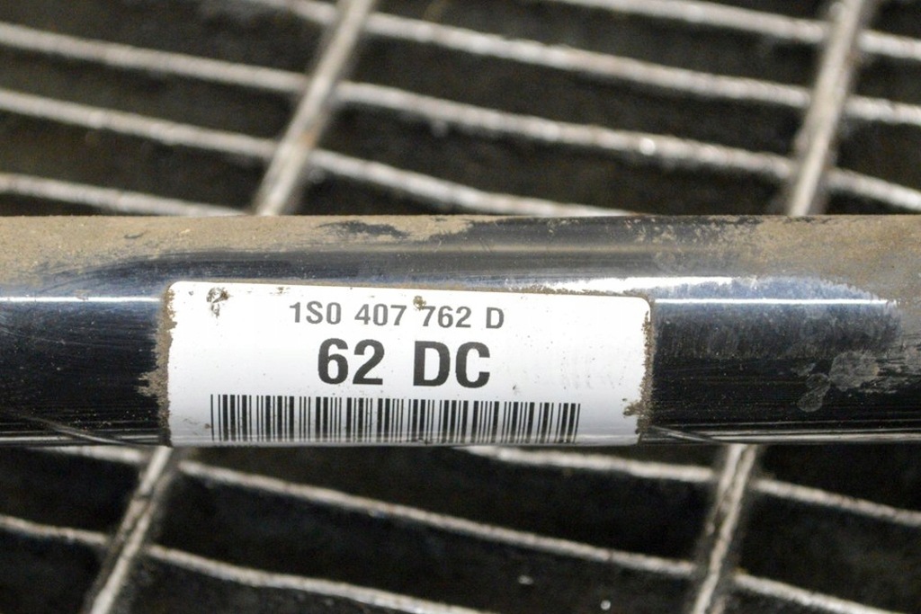 фото №6, Skoda citigo перед правый wał приводной 1s0407762d 1.0 бензин 44kw 2015