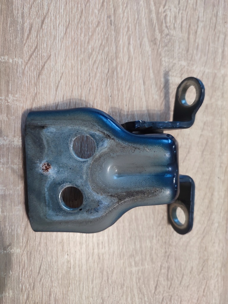фото №5, Петли дверь правый перед ford fiesta mk6