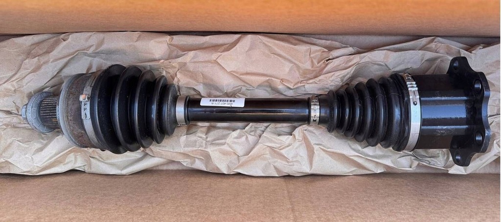 фото №1, Приводной вал левая/правая audi q7 q8 4m0407271r