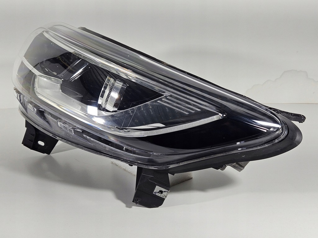 фото №3, Лампа левая перед передняя renault kadjar 2015- линза led cala eu