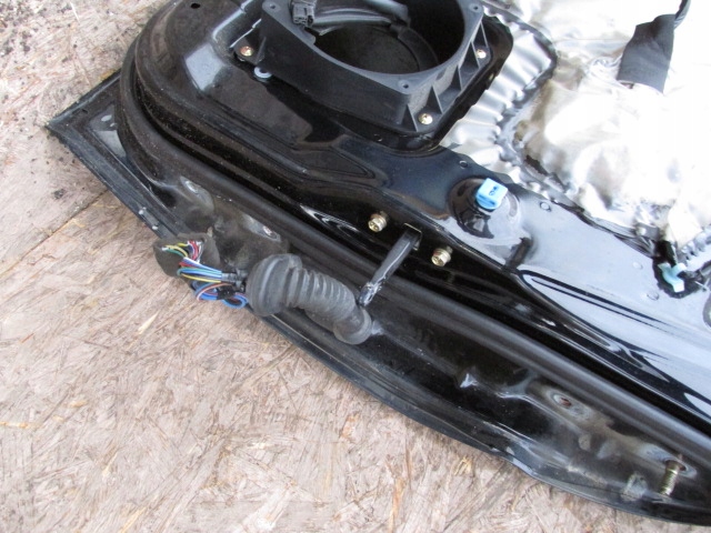 фото №9, Pajero sport i shogun дверь левый перед лак x24