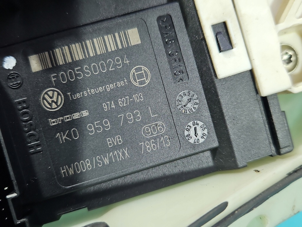 фото №7, Подъемник перед левый seat altea 5p0837401m 1t0959701f 1k0959793l 5d hb