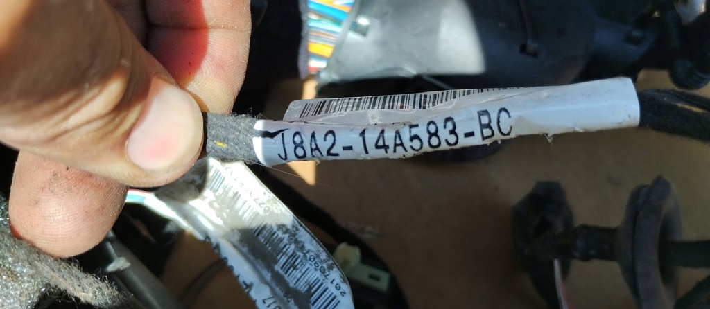 фото №6, Електропроводка джгут салону кабіни range rover velar l560 3.0 d 17r europa