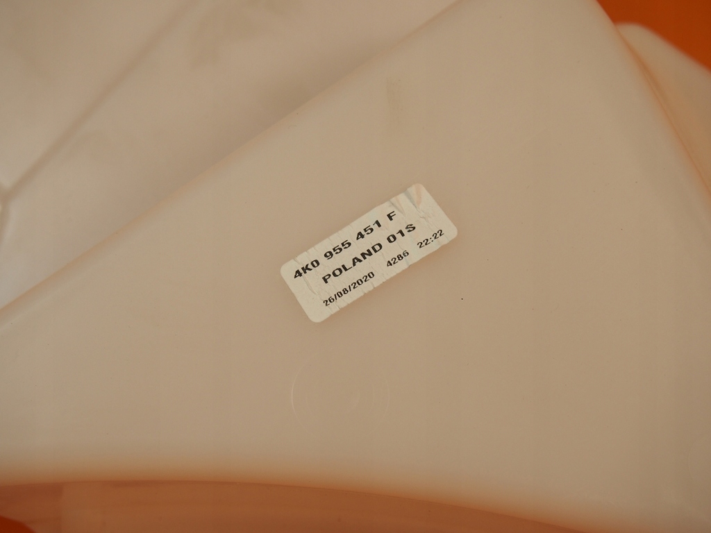 фото №11, Audi a7 4k бак омывателя заливная горловина 4k0955451f / 4k8955462