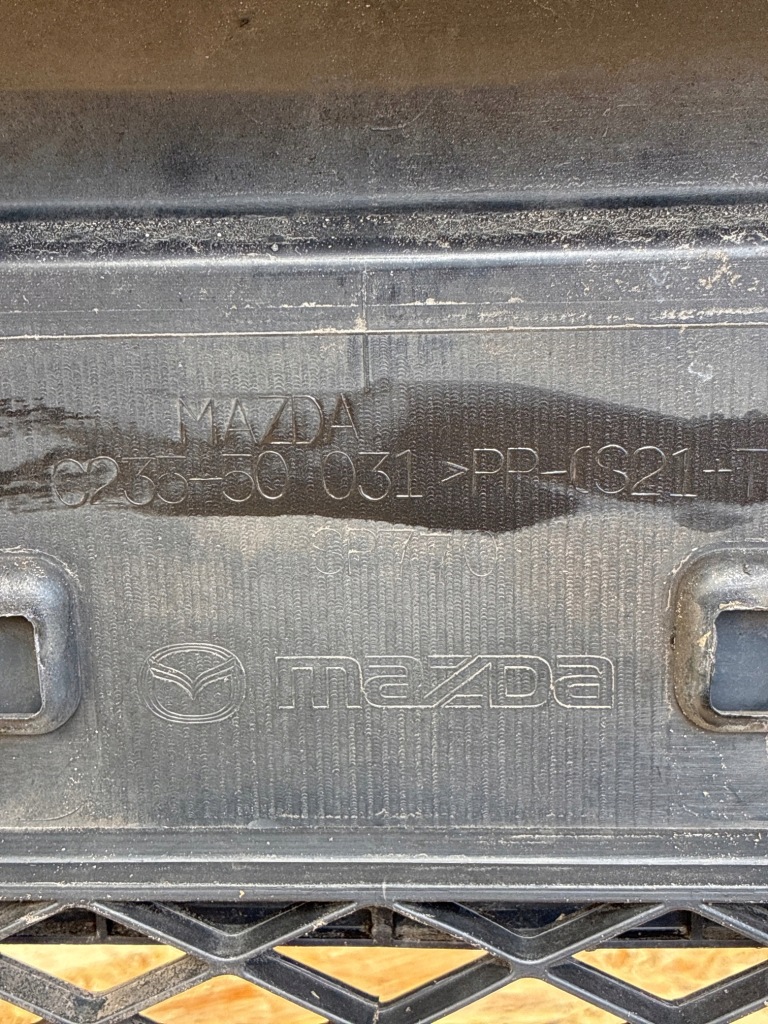 фото №11, Mazda 5 kod lak. 32s бампер перед передній протитуманна фара