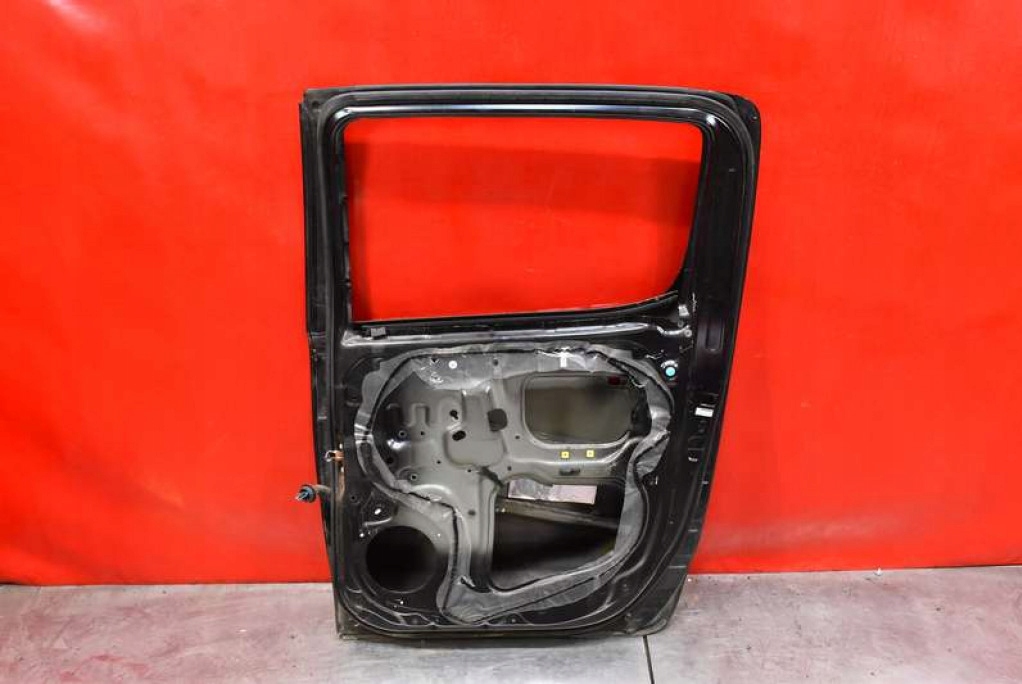 фото №12, Дверь правое задняя задние чёрные toyota hilux 7 vii 05-15