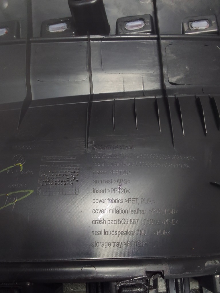 фото №12, Vw new beetle 16 - обшивка обивка левый задняя 5c5867043 usa