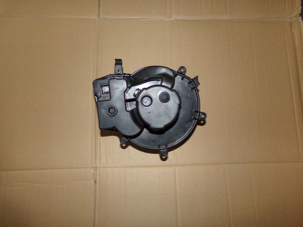 фото №1, Повітродувка обдув резистор mercedes c w203 europa