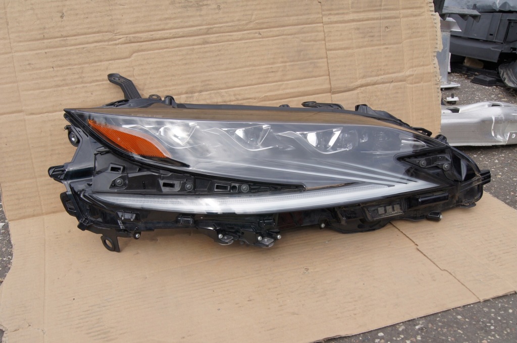 Лампа lexus ls 18- права oryg full led eu Ціна