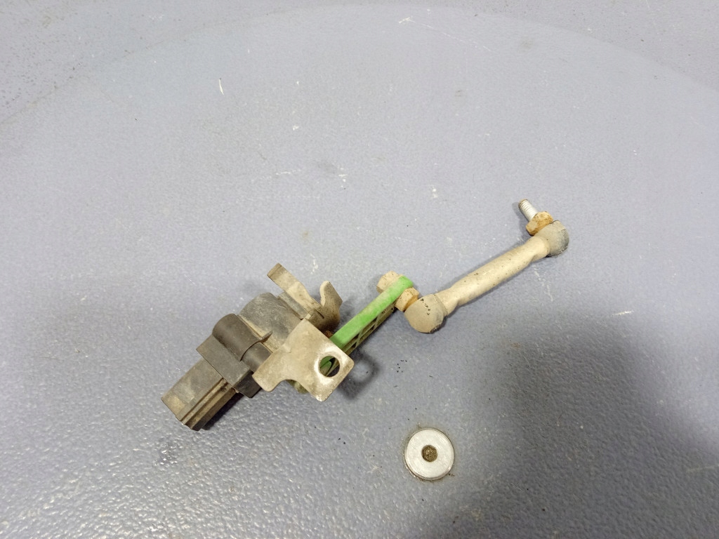 фото №6, Vw touareg ii 7p датчик вирівнювання ксенон правий перед 7p0616214