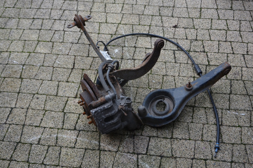 фото №1, Поворотный кулак рычаг левый задняя 3m5t-2b32 ford focus ii mk2