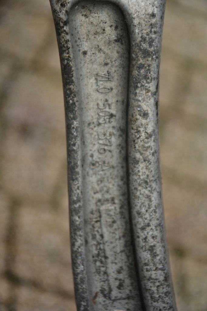 фото №5, Поворотний кулак важелі привідний вал vw touareg 4,2 tdi ckd