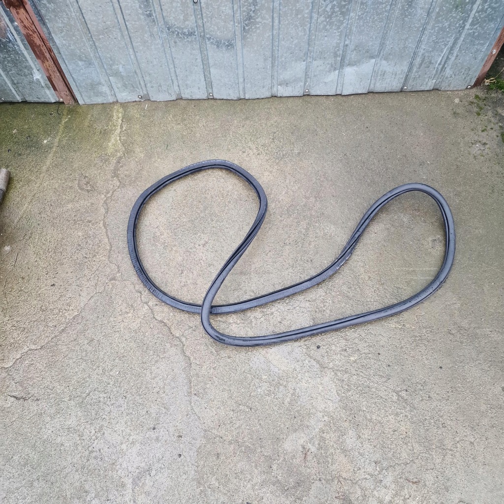 фото №1, Прокладка двері лівий задня tiguan ii 5na 5na867913b