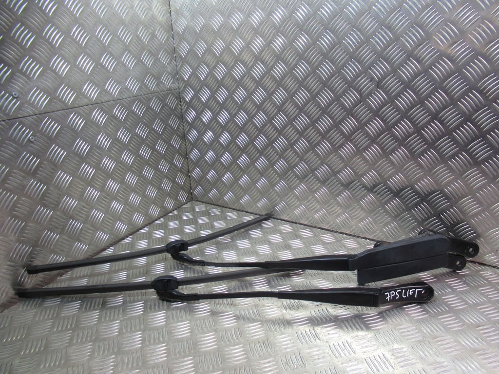 фото №1, Рычаги щетки дворники porsche cayenne 7p5 lift