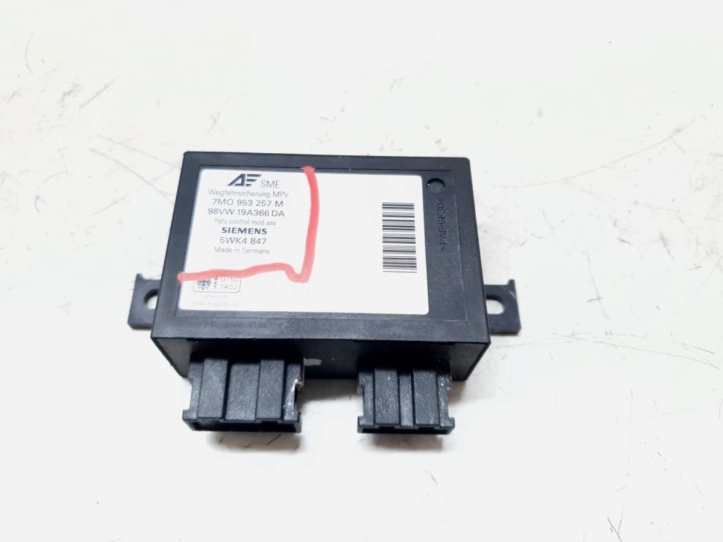 фото №1, Модуль иммобилайзера vw sharan i 1.9 tdi