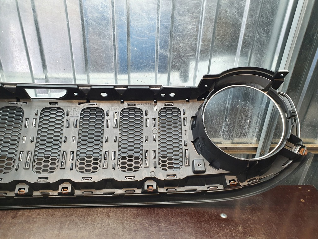 фото №9, Решётка радиатора jeep renegade 2014-2018