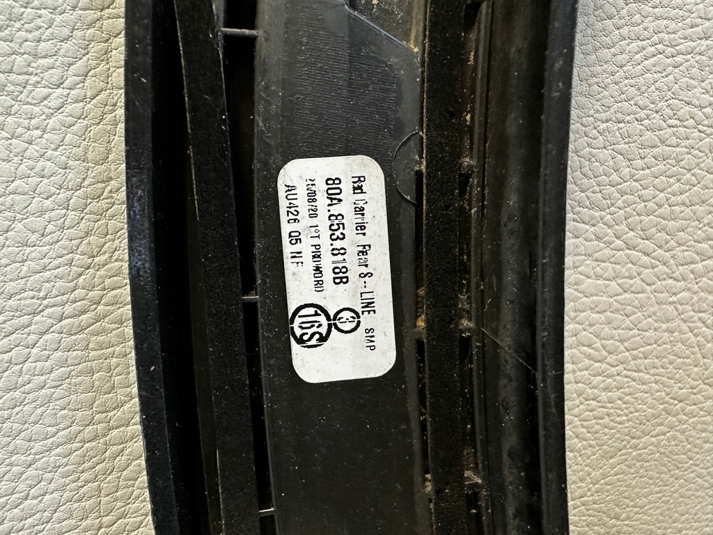 фото №5, Audi q5 80a s-line молдинг крила права задня