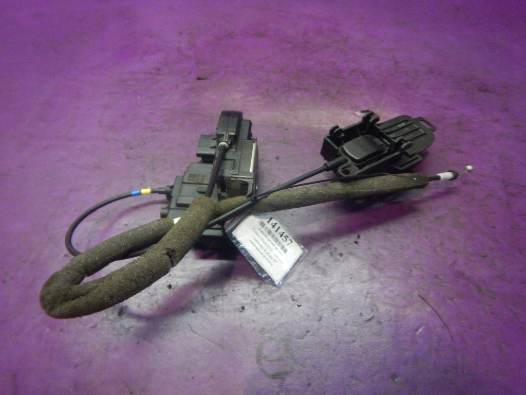 фото №1, Nissan micra k12 замок ручка перед правый 3 pin