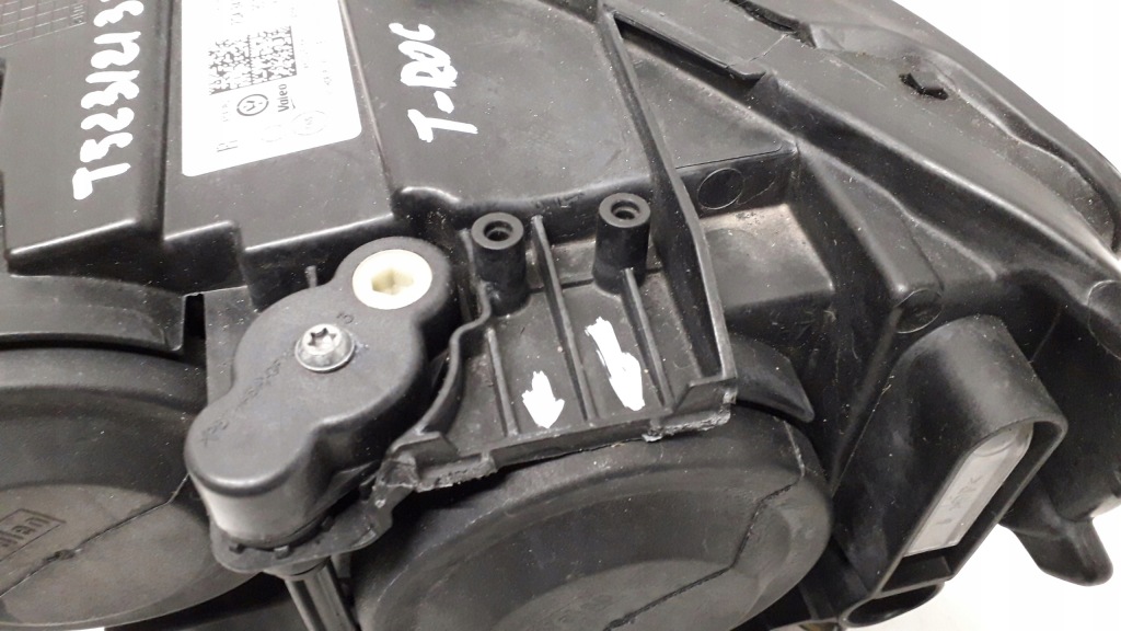 фото №6, Vw t-roc 17- лампа права передня 2ga941006b