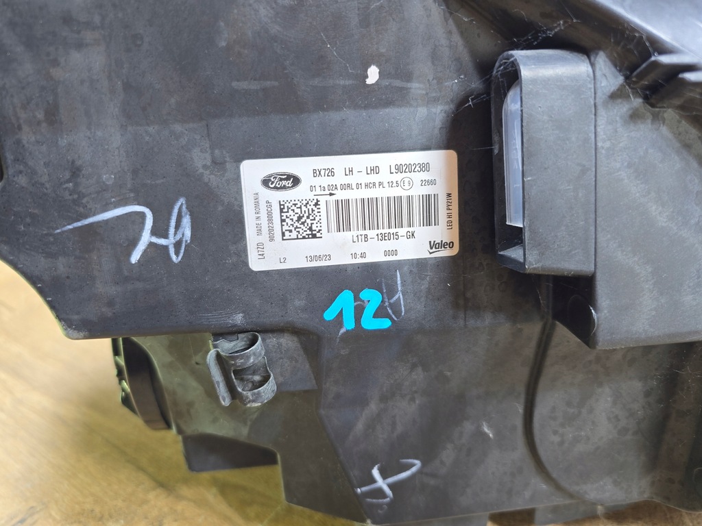 фото №9, Ford puma mk2 ii лампа перед передня ліва led l1tb-13e015-gk