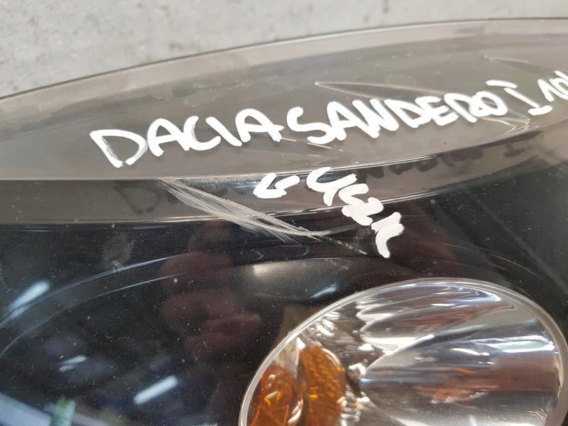 фото №3, Лампа правая передняя перед dacia sandero i